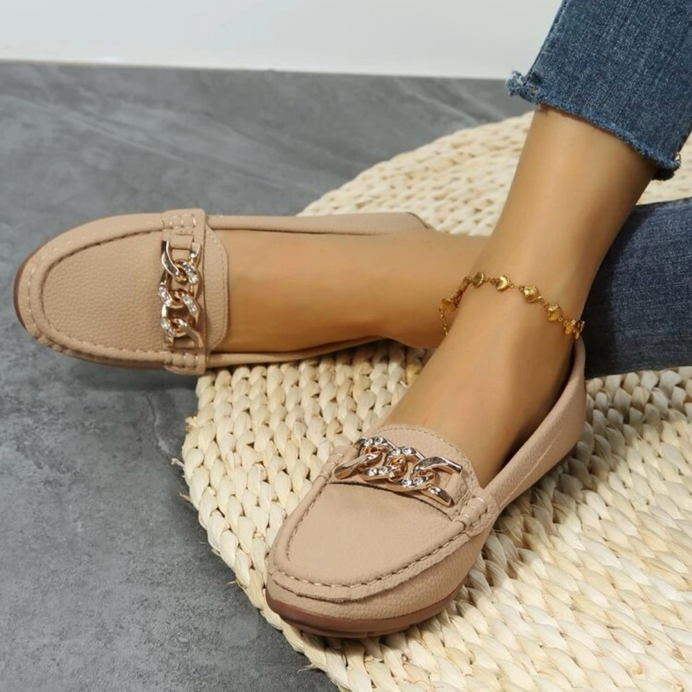 Women Chain Decor Slip On Loafers, Old Money Fashion, Quiet Luxury Outdoor Flats